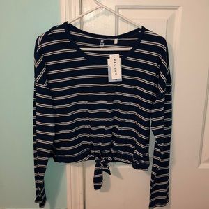 Long Sleeve Striped Shirt with Tie up